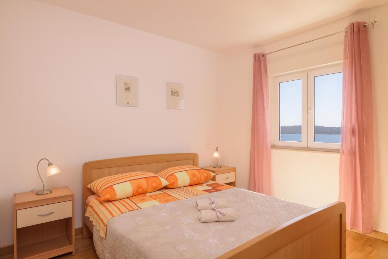 Apartment Marijana Trogir Exterior photo