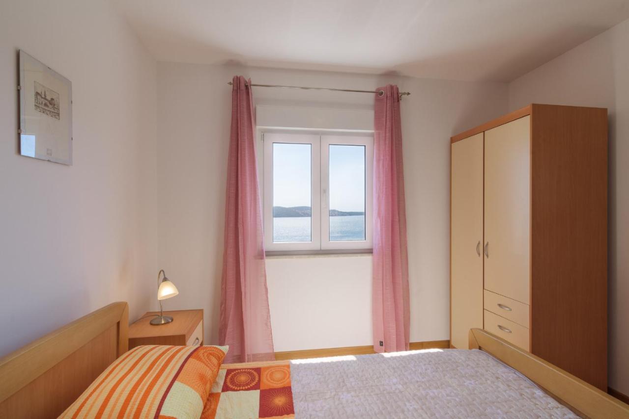 Apartment Marijana Trogir Exterior photo